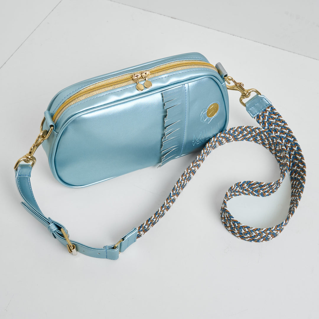 Umhängetasche Fleur – am Model getragen 3 – Milla von Cosy